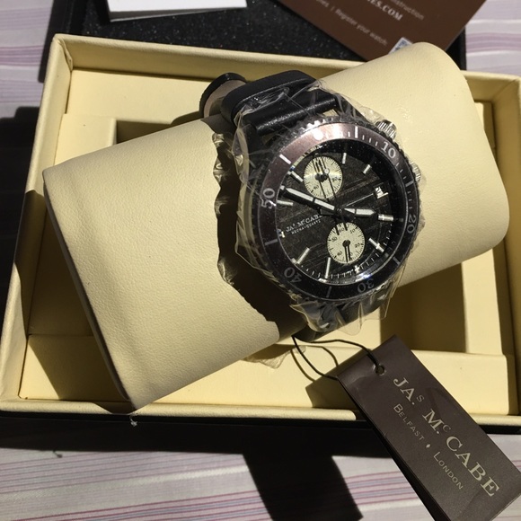 Men’s Watch - Picture 1 of 8